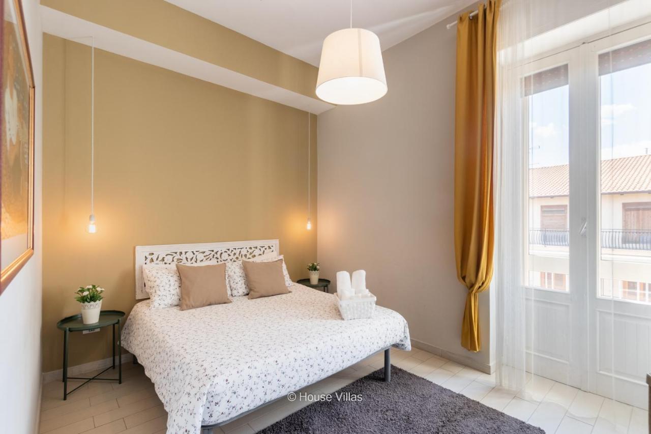 Il 49 Rooms Noto Eksteriør bilde