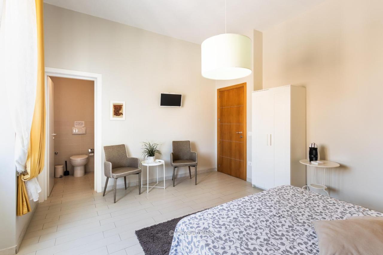 Il 49 Rooms Noto Eksteriør bilde